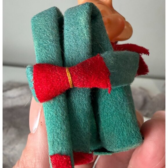 Vtg Green Red Knee Hugger Christmas Elf Pixie RARE EYES CLOSED - Picture 13 of 13